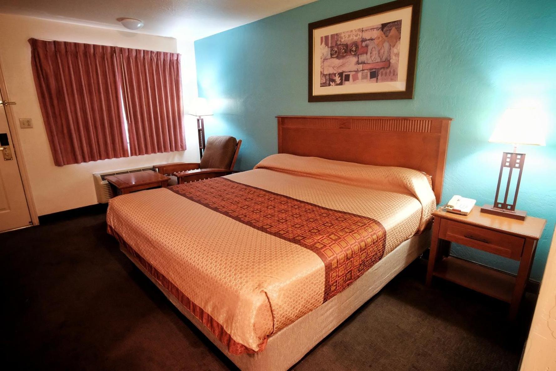 Standard King Room,1210872622:JPEG